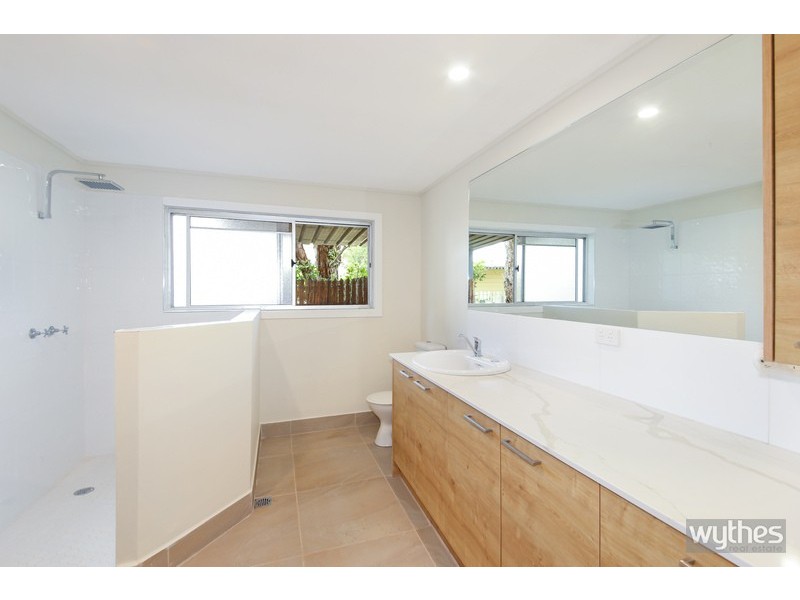 1 Sandy Street, Pomona QLD 4568