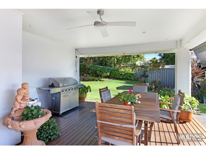 10 Kensington Drive, Cooroy QLD 4563