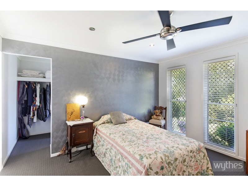 10 Kensington Drive, Cooroy QLD 4563