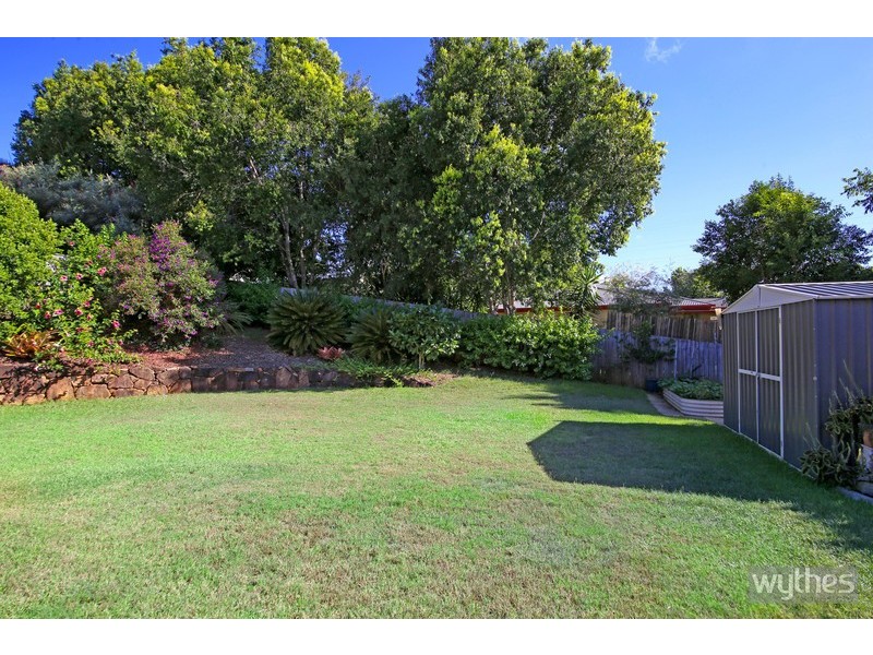 10 Kensington Drive, Cooroy QLD 4563