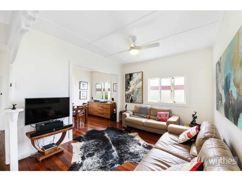 31 Memorial Drive, Eumundi QLD 4562