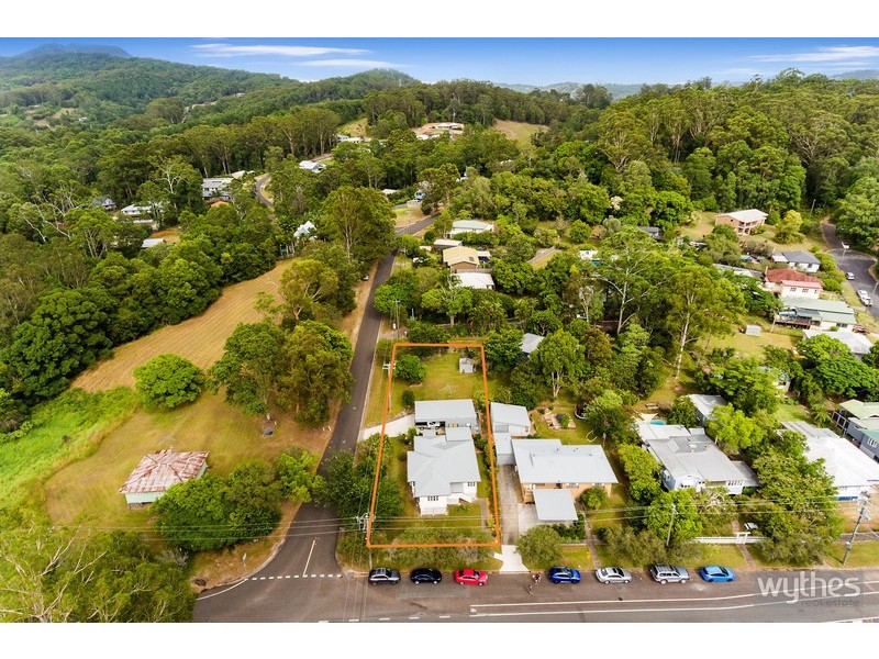 31 Memorial Drive, Eumundi QLD 4562