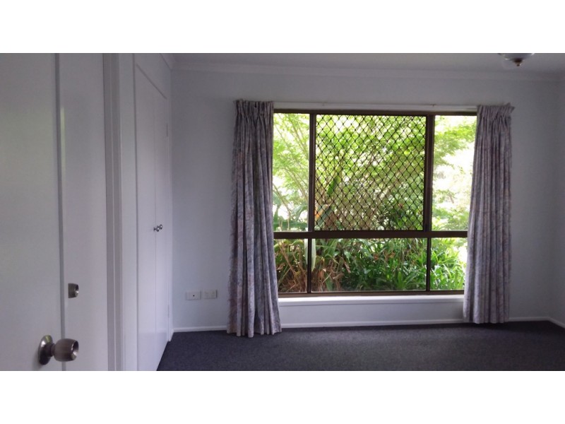 35 Overlander Ave, Cooroy QLD 4563