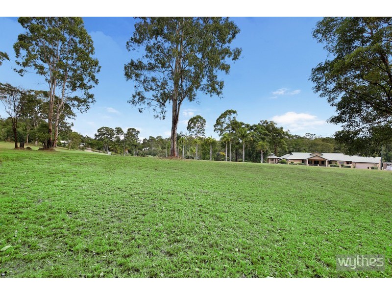 69 Patterson Drive, Tinbeerwah QLD 4563