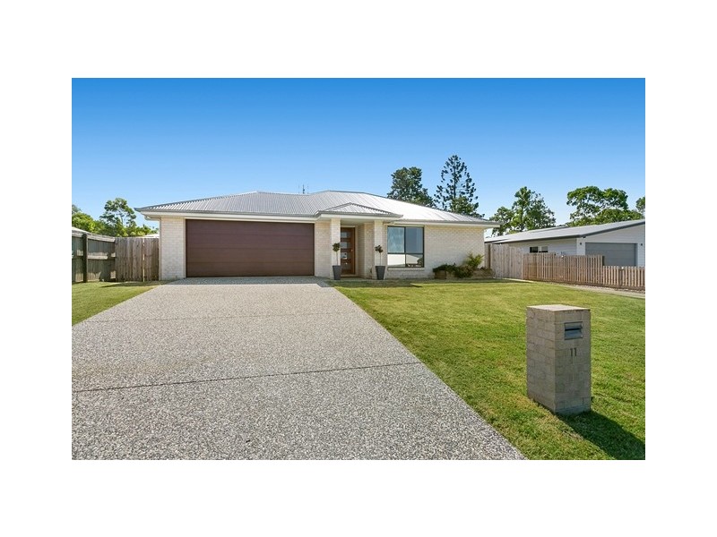 11 Arthur Court, Cooroy QLD 4563