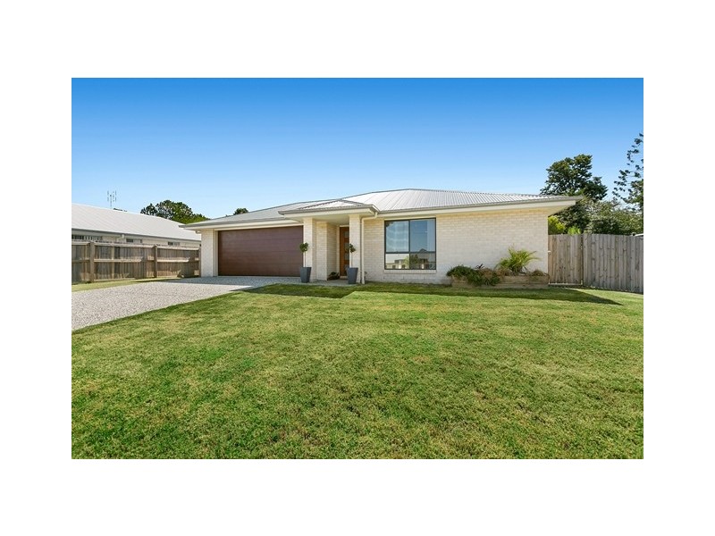 11 Arthur Court, Cooroy QLD 4563