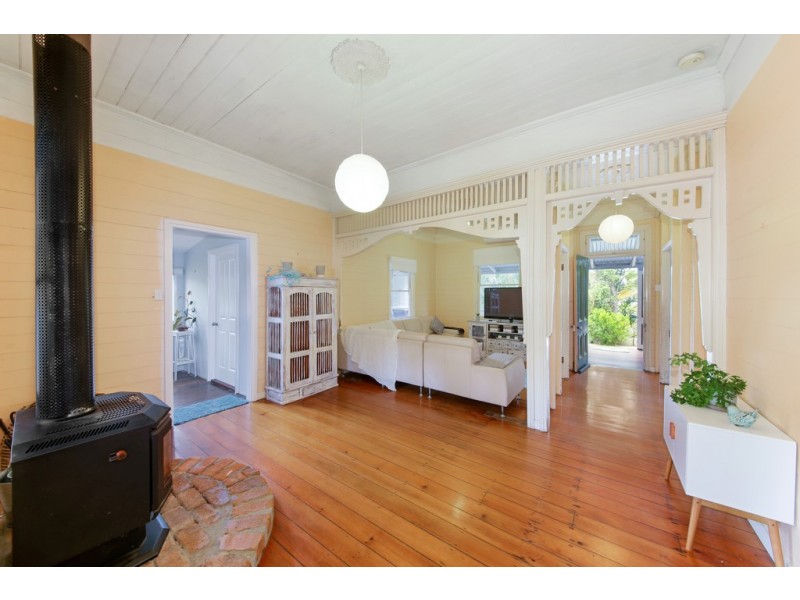 19 Memorial Drive, Eumundi QLD 4562