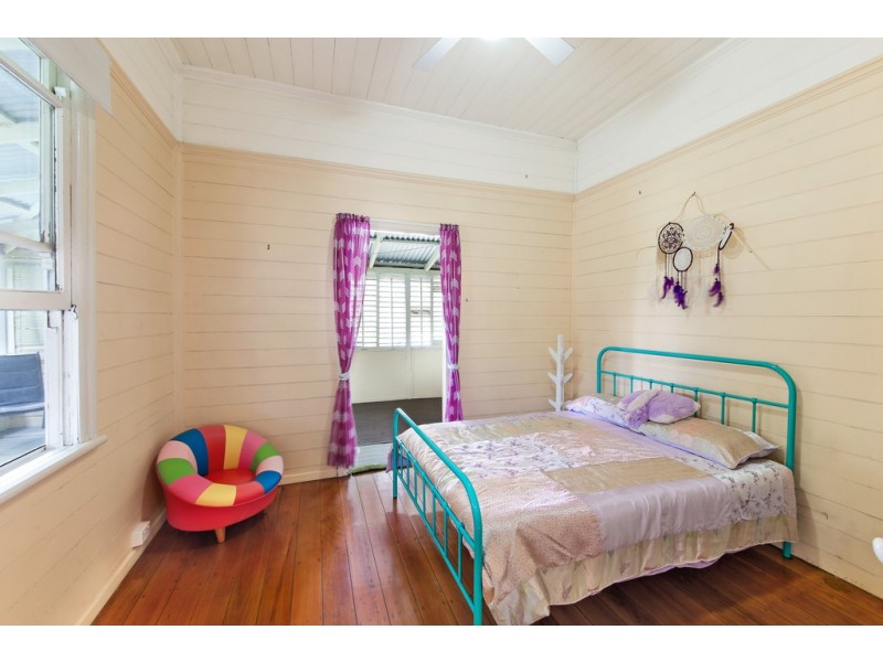 19 Memorial Drive, Eumundi QLD 4562