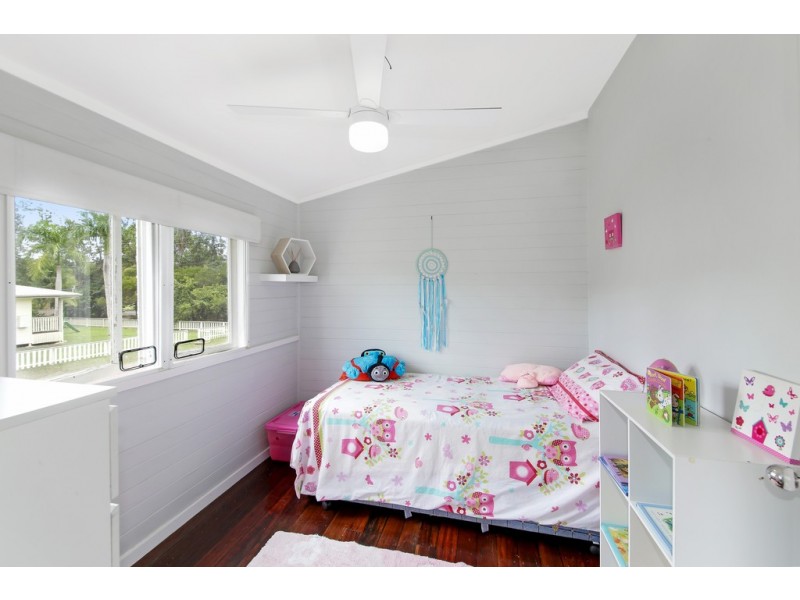 19 Memorial Drive, Eumundi QLD 4562