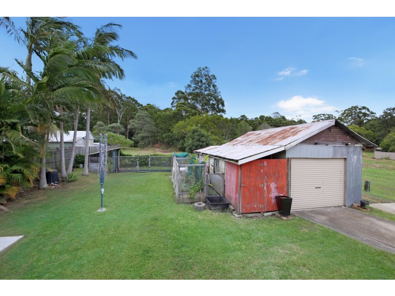 19 Memorial Drive, Eumundi QLD 4562