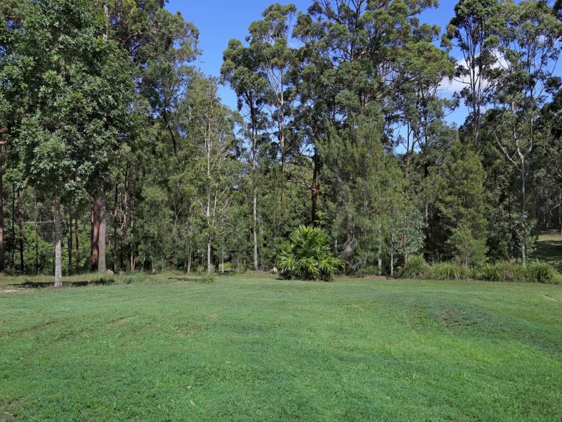 4 Brookland Road, Tinbeerwah QLD 4563