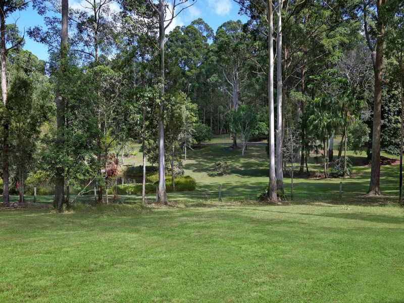 4 Brookland Road, Tinbeerwah QLD 4563