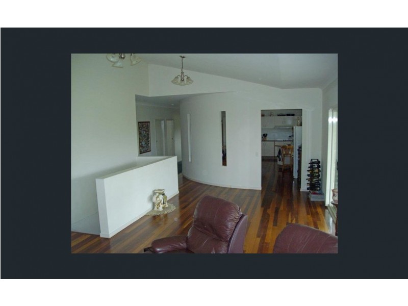 171 Wust Road, Cooroy QLD 4563