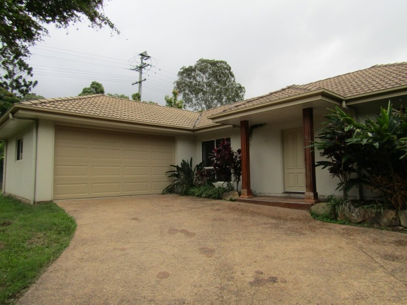 11 Lake MacDonald Road, Cooroy QLD 4563