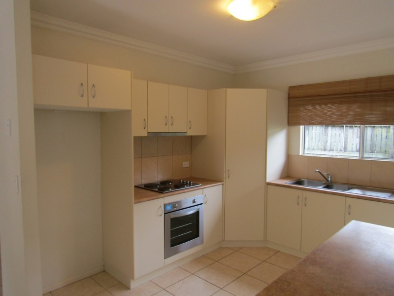 11 Lake MacDonald Road, Cooroy QLD 4563