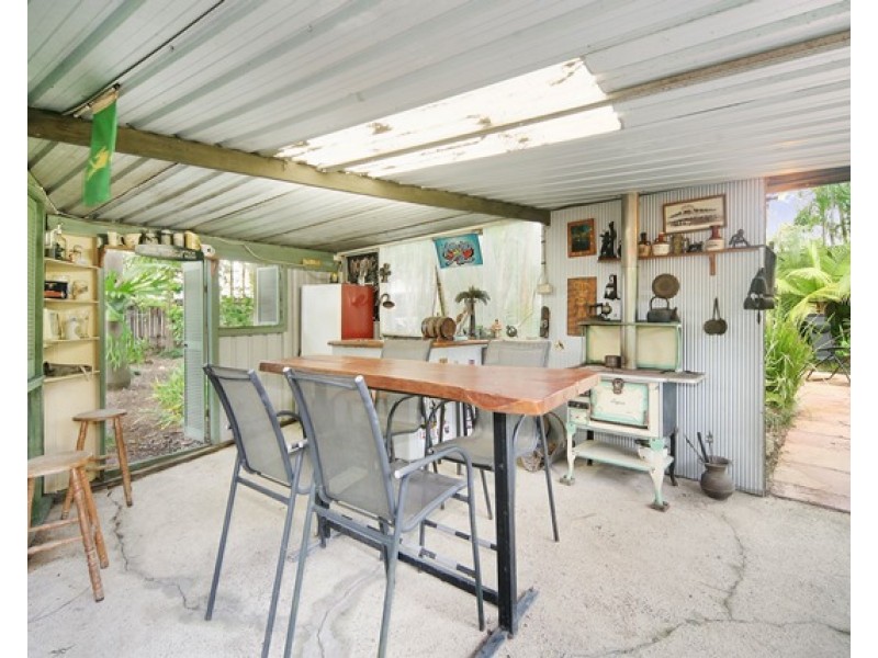 6 Pearl Street, Cooroy QLD 4563