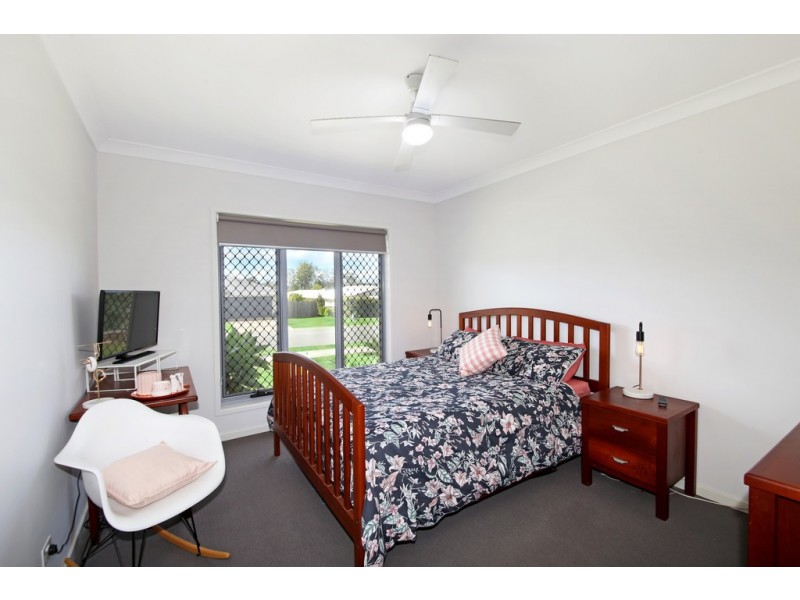 40 Straker Drive, Cooroy QLD 4563