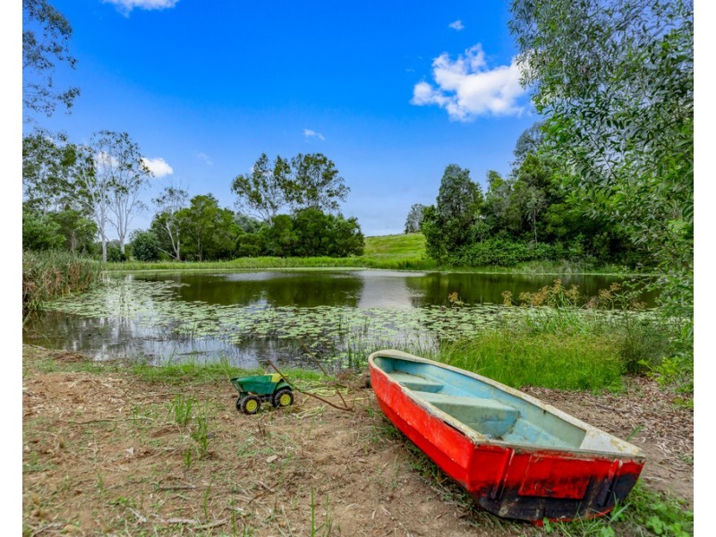 391 Traveston Road, Traveston QLD 4570