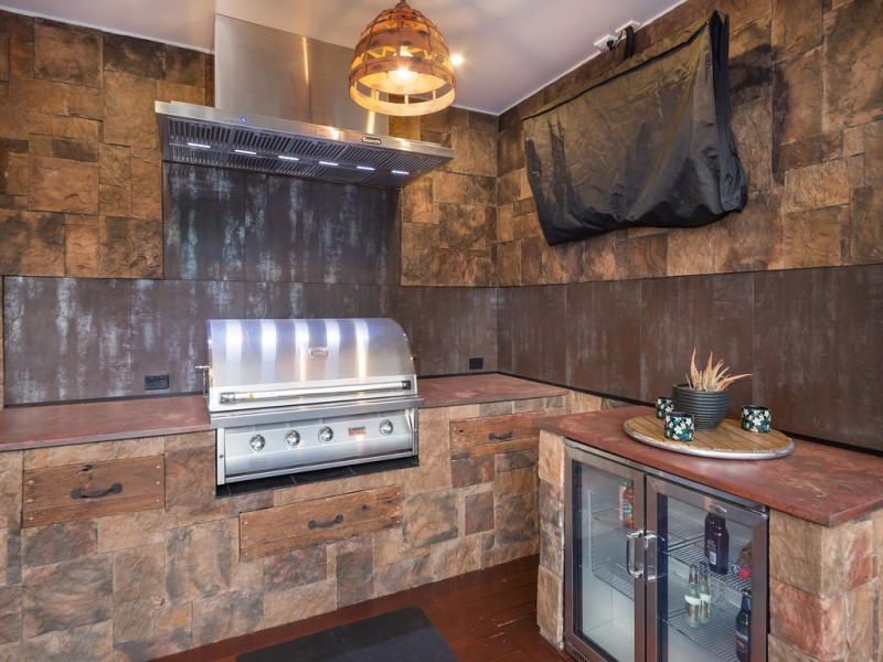 8 Clark Crescent, Eumundi QLD 4562