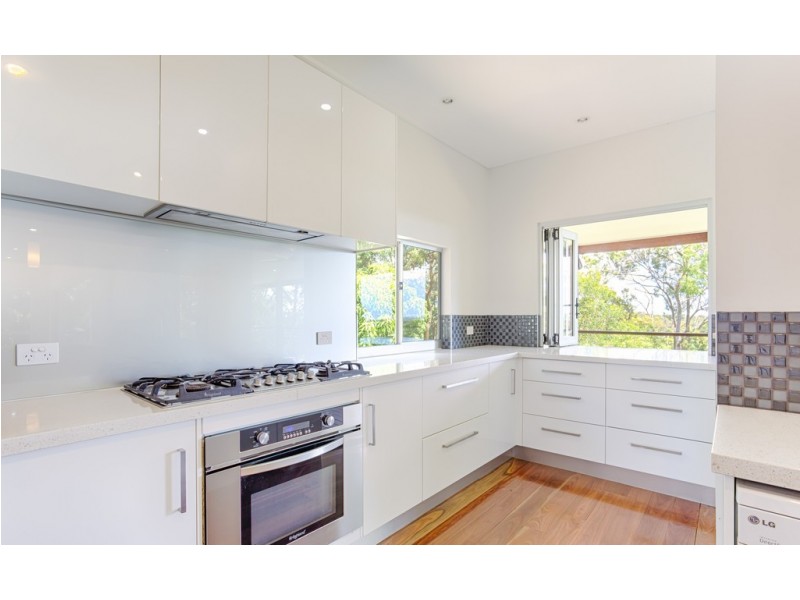 74 Forest Acres Drive, Lake Macdonald QLD 4563