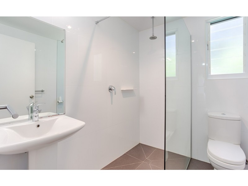 74 Forest Acres Drive, Lake Macdonald QLD 4563