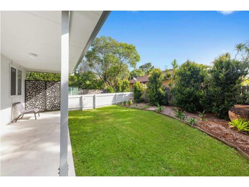 56 Lake Entrance Blvd, Noosaville QLD 4566