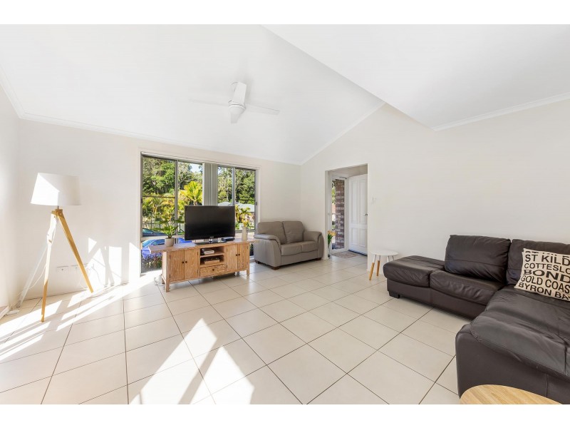 56 Lake Entrance Blvd, Noosaville QLD 4566