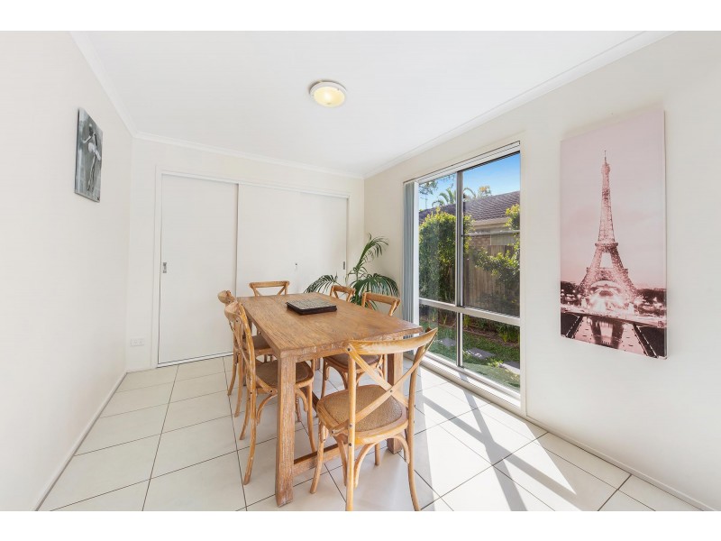 56 Lake Entrance Blvd, Noosaville QLD 4566