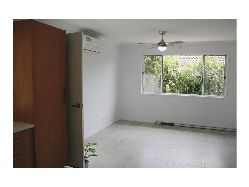 56 Lake Entrance Blvd, Noosaville QLD 4566