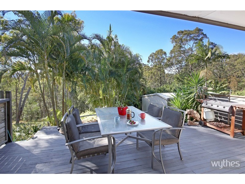 4 Hovea Road, Carters Ridge QLD 4563