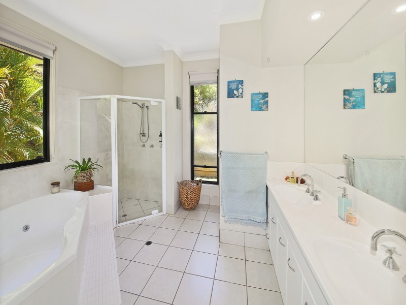 2 Bowden Road, Doonan QLD 4562