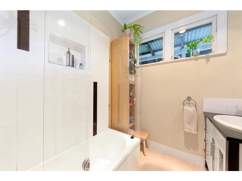 12 Justin Road, Doonan QLD 4562