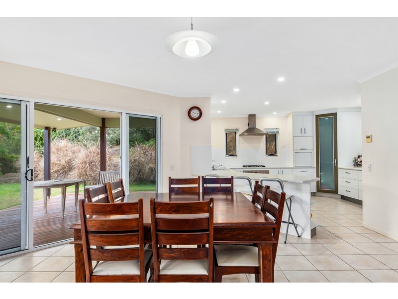 73 Whispering Gum Avenue, Eumundi QLD 4562