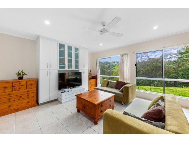 73 Whispering Gum Avenue, Eumundi QLD 4562