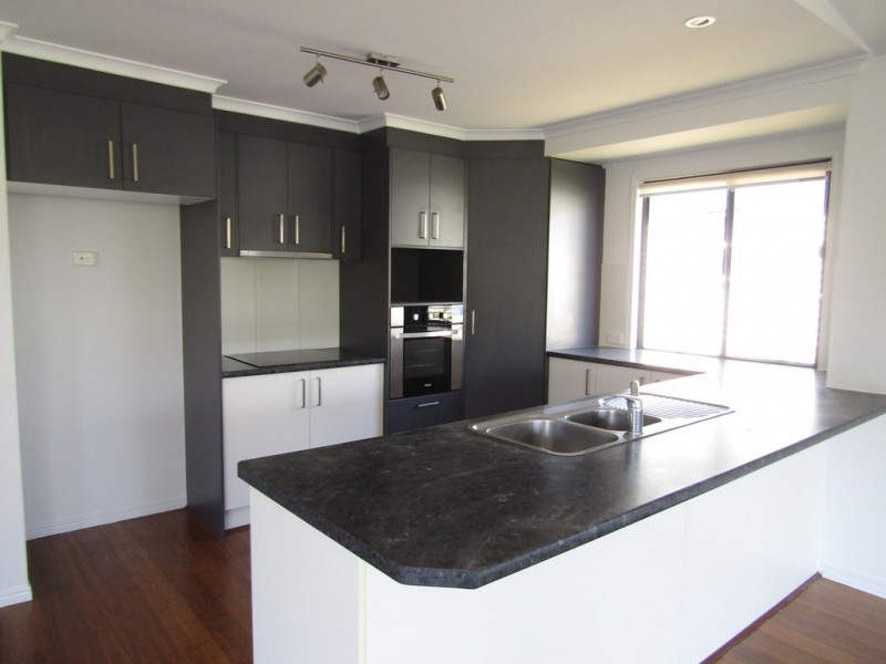 25 Queen Street, Cooran QLD 4569