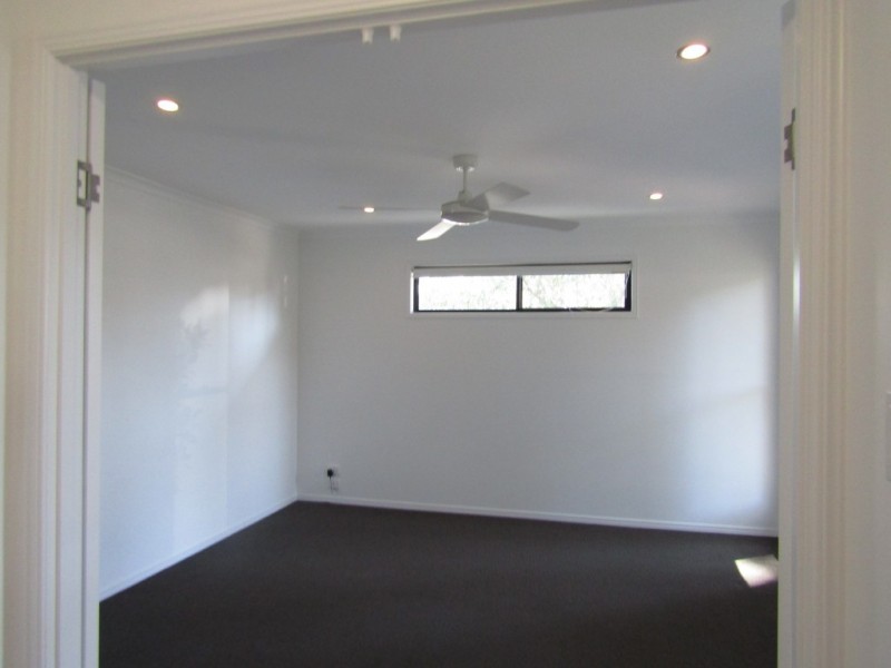 25 Queen Street, Cooran QLD 4569