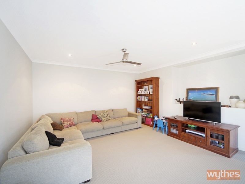 21 Gainsborough Crescent, Peregian Springs QLD 4573