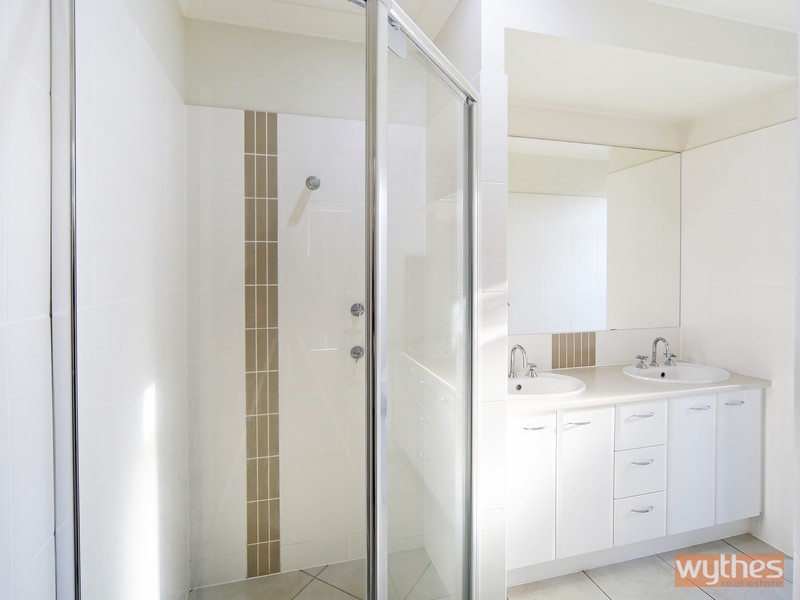 21 Gainsborough Crescent, Peregian Springs QLD 4573