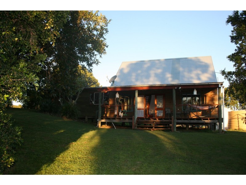 279 Poulsen Road, Carters Ridge QLD 4563