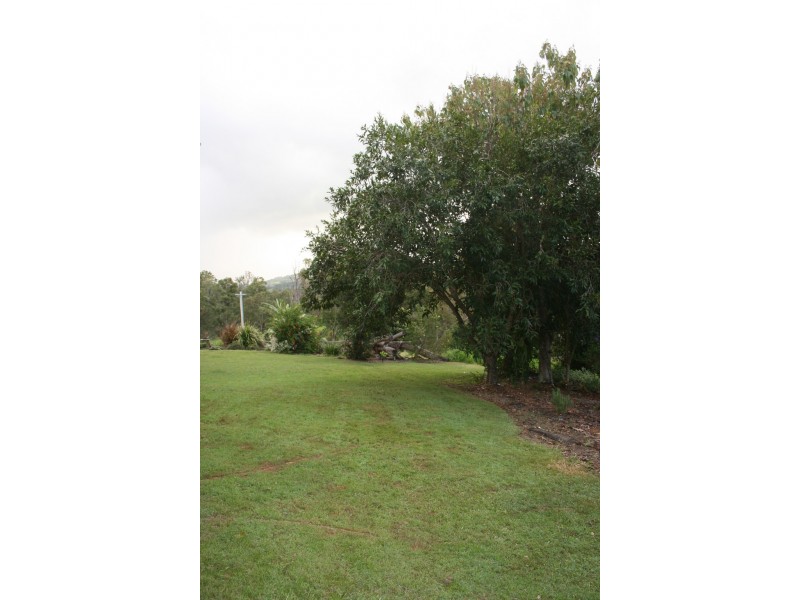 279 Poulsen Road, Carters Ridge QLD 4563