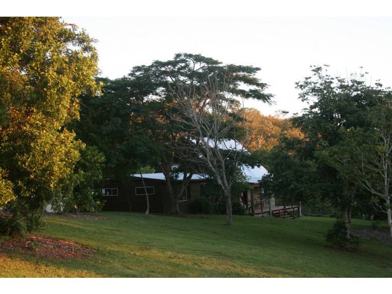 279 Poulsen Road, Carters Ridge QLD 4563