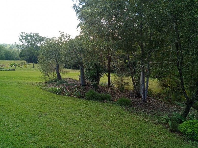 30 Hilary Rd, Carters Ridge QLD 4563