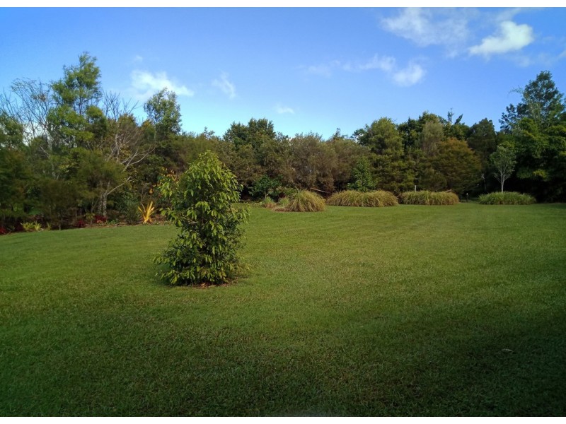 30 Hilary Rd, Carters Ridge QLD 4563