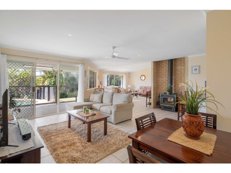 14 Southeden Court, Cooroy QLD 4563