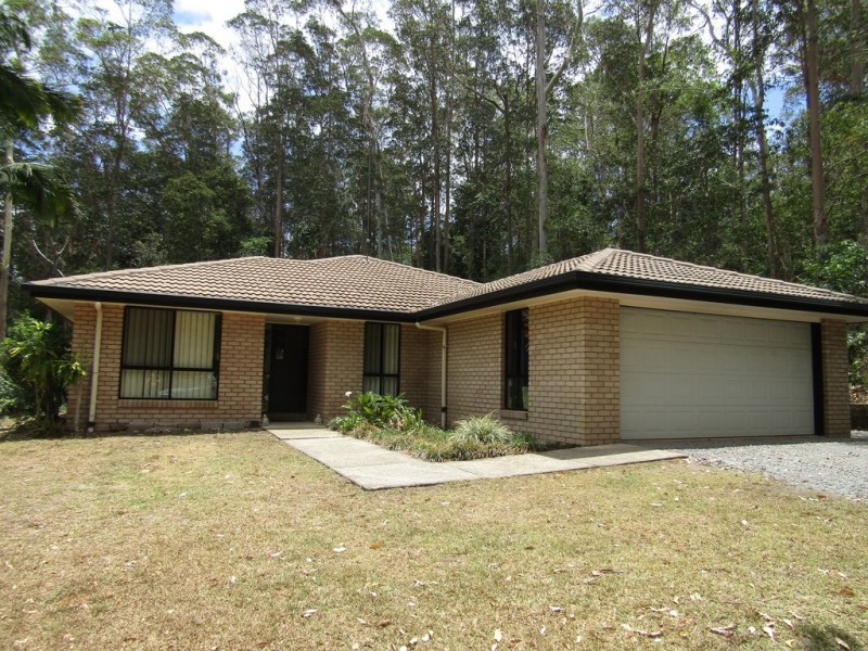 33 Kamala Drive, Lake Macdonald QLD 4563