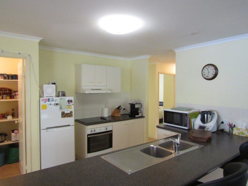 33 Kamala Drive, Lake Macdonald QLD 4563