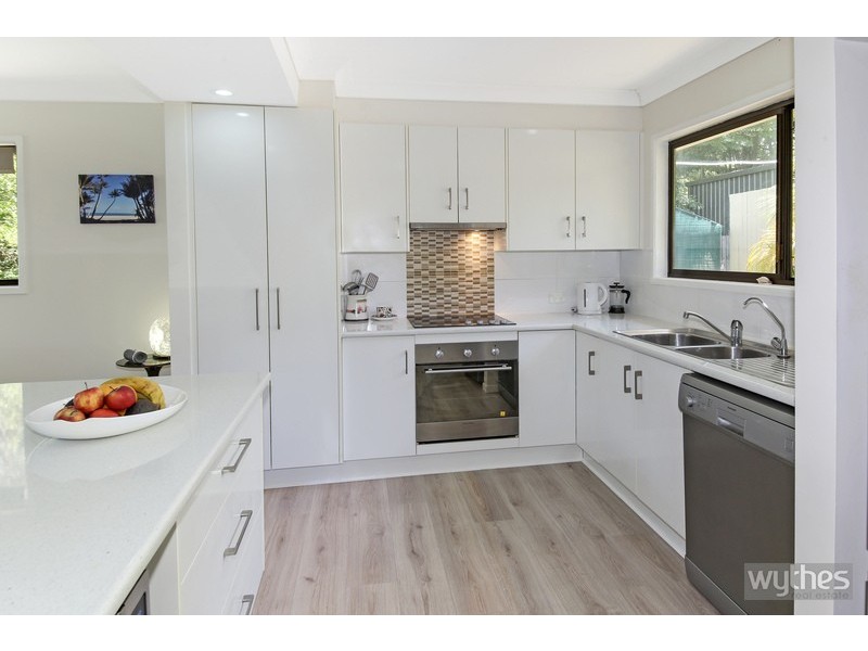 1 Springfield Circle, Cooroy QLD 4563