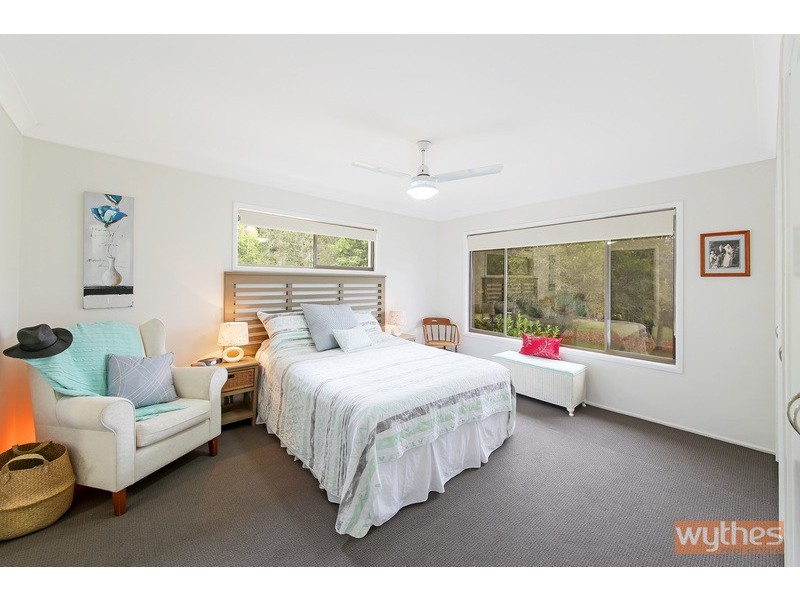 1 Springfield Circle, Cooroy QLD 4563