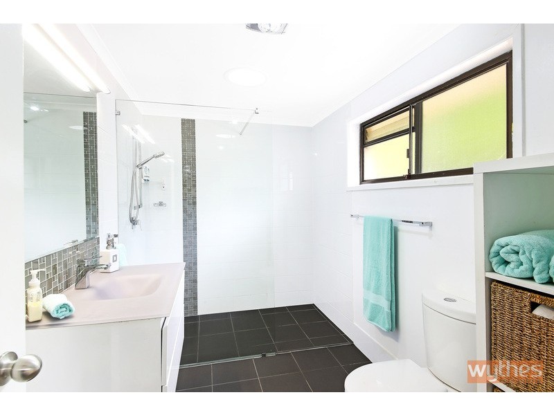 1 Springfield Circle, Cooroy QLD 4563