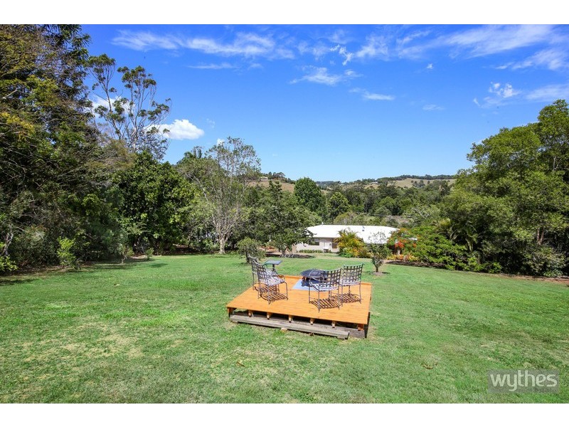 1 Springfield Circle, Cooroy QLD 4563